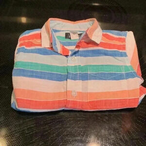Five for 25 Place 100% cotton, short sleeved,  lightweight button down shirt